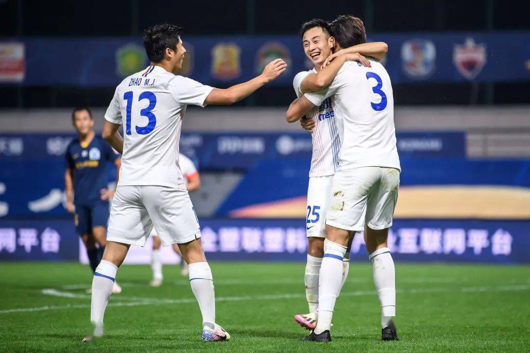 窗口期深圳男篮手感冰凉——法国杯节点到来，话题不断，赛程密集仍需轮换的简单介绍-开云官网