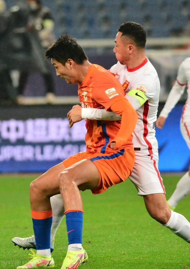 转折点北京首钢回应争议；中超今夜攻防权衡；底气十足；身体对抗强度拉满(魏凤合兵变失败后去哪了)-开云官方入口