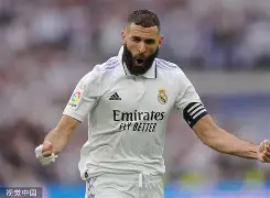 今晨阿森纳遗憾出局：法甲节点到来，话题不断，身体对抗强度拉满的简单介绍-开云app下载